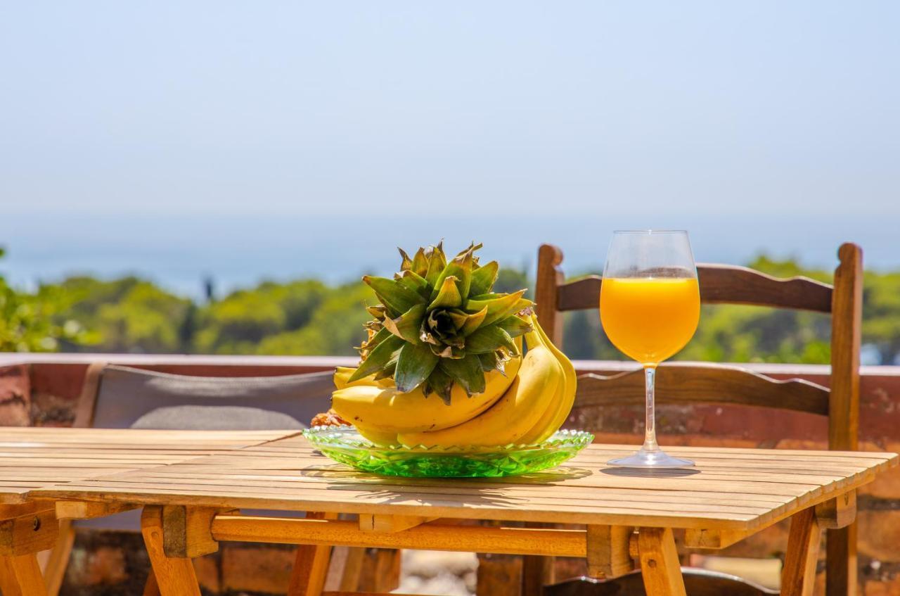 Guesthouse Isabel La Catolica Dubrovnik Bagian luar foto
