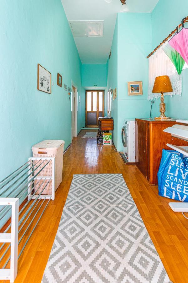 Guesthouse Isabel La Catolica Dubrovnik Bagian luar foto